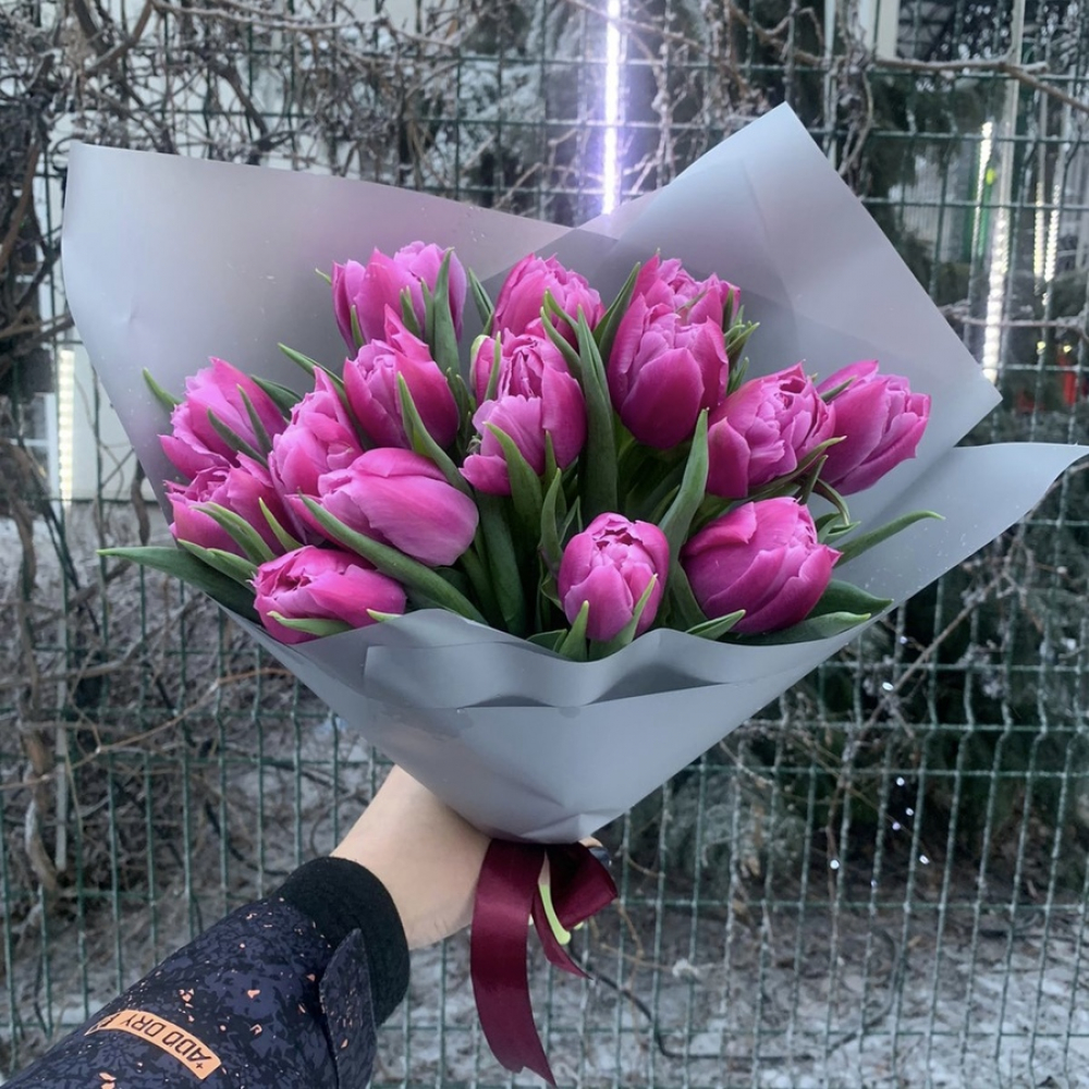 15 Пионовидных тюльпанов (Изображение 1)