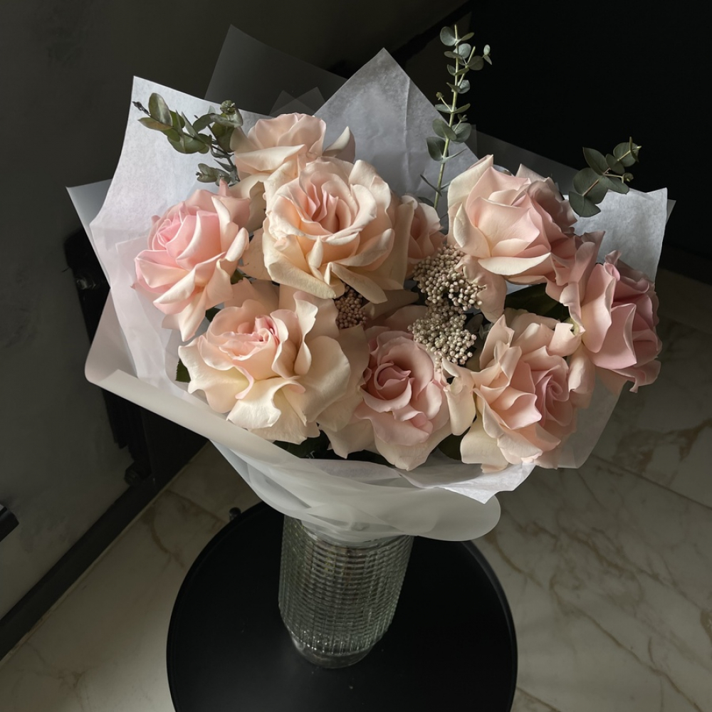 Букет из розовых французских роз (Изображение 6)