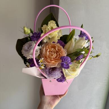 Композиция в сумочке «Flora»