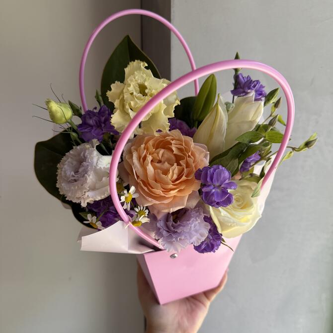 Композиция в сумочке «Flora»