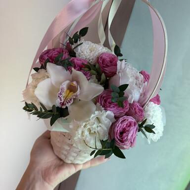 Композиция в корзине «Pink love»