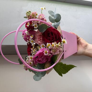 Летняя композиция в сумочке 