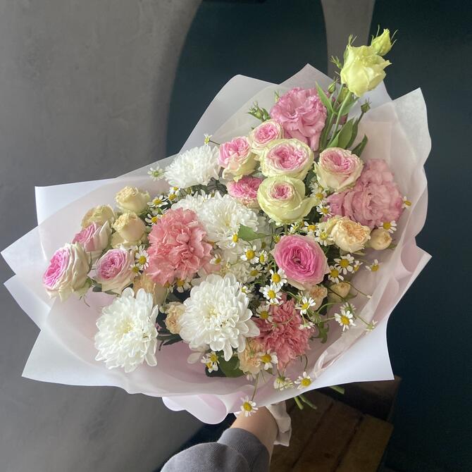 Летний букет «Flora» с ромашками 