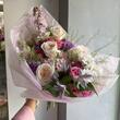 Летний букет «Flora» с пионовидными розами 