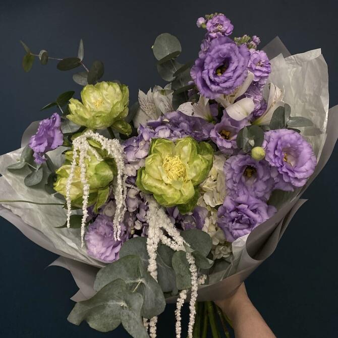 Авторский букет «Lavender space»