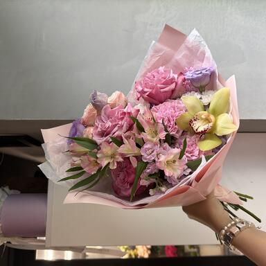 Авторский букет «Pinky»