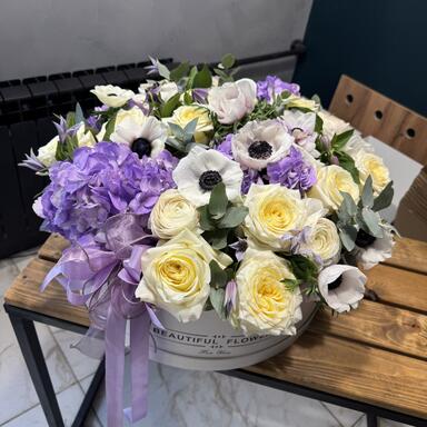 Коробка с цветами “Lavender mood”