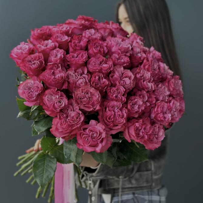 Пионовидные розы "Country Blues" 51шт