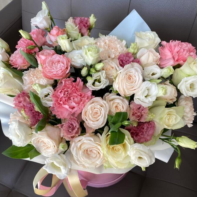 Цветы в коробке "Luisa"