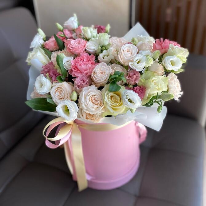 Цветы в коробке "Luisa"