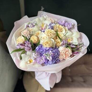 Букет «Purple Cream»