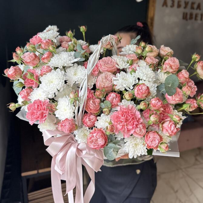 Корзина с цветами «Floraset»