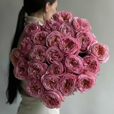 Пионовидные розы Pink Expression 25шт