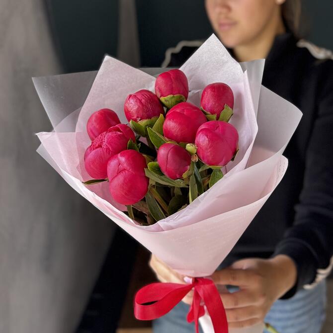 Букет пионов "Белгравия" 9шт