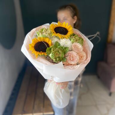 Букет «Sunfloweria»