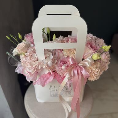 Композиция в сумочке «Arabelle»