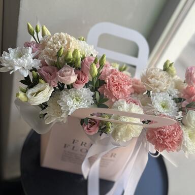 Композиция в сумочке «Arabelle»