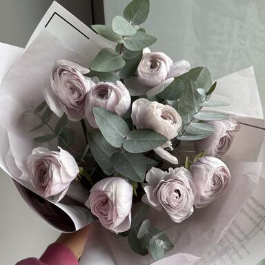 Ранункулюсы Lilac 9шт с эвкалиптом 