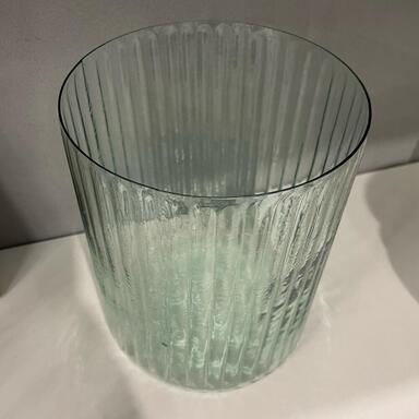 Ваза (стекло)