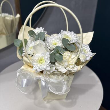 Композиция в сумочке «Сливочный пломбир»