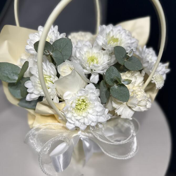 Композиция в сумочке «Сливочный пломбир»