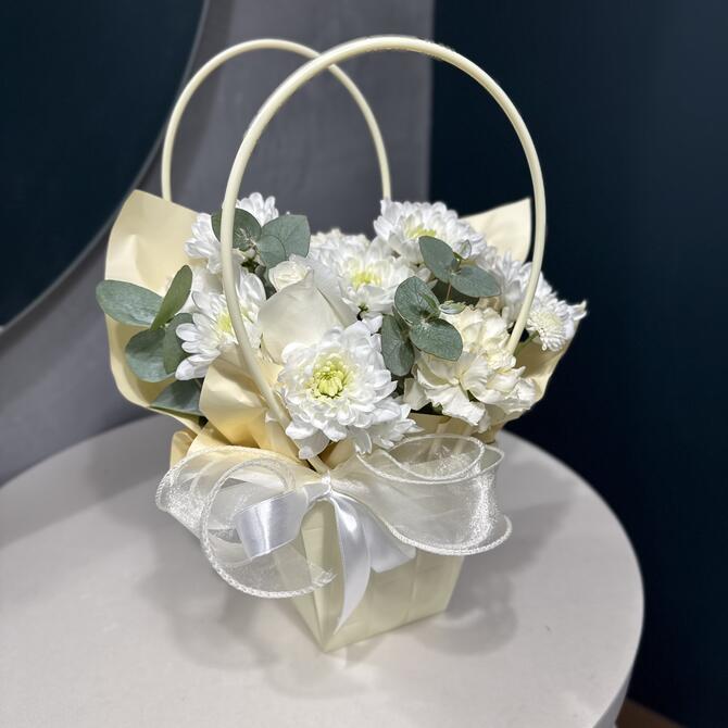 Композиция в сумочке «Сливочный пломбир»