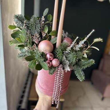 Новогодняя композиция «Rose Snow Magic»