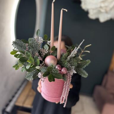 Новогодняя композиция «Rose Snow Magic»