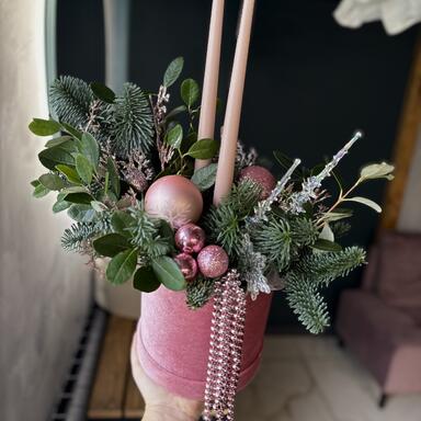 Новогодняя композиция «Rose Snow Magic»