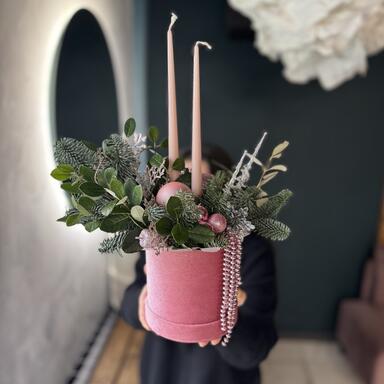 Новогодняя композиция «Rose Snow Magic»