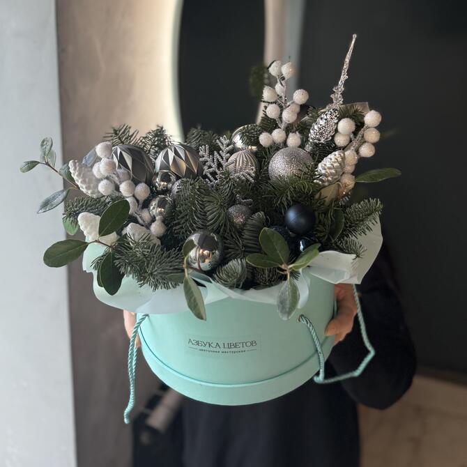 Зимняя композиция «Snow Queen»