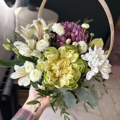 Корзинка с цветами «Grace»