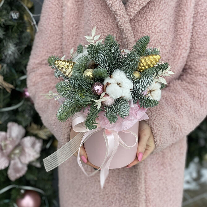 Новогодняя композиция «Rosemance»