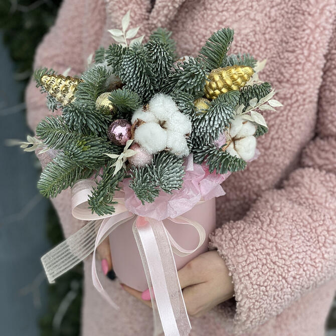 Новогодняя композиция «Rosemance»