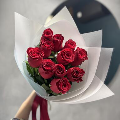 Красные розы 11 шт (40 см)