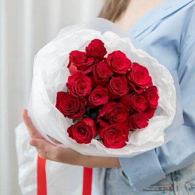 Красные розы 15 шт (40 см)