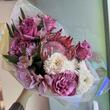 Сборный букет с протеей, ранункулюсами и пионовидными розами 