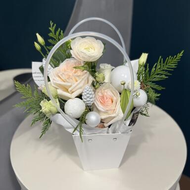 Новогодняя композиция в сумочке 