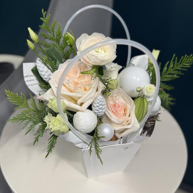 Новогодняя композиция в сумочке 