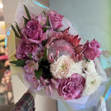 Нежный букет с протеей 