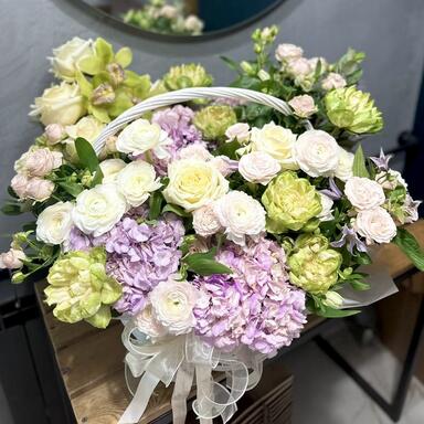 Композиция в корзине «Flourish»