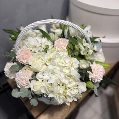 Композиция в корзине «Shine»