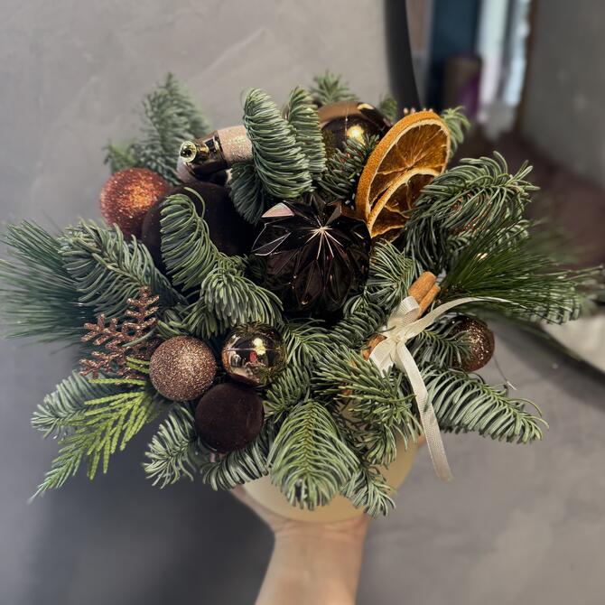 Композиция в коробке «Caramel»