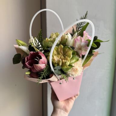 Сумочка с цветами «Mirra»