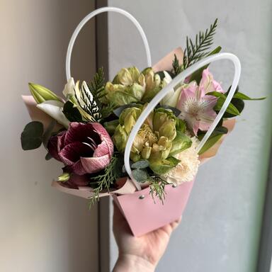 Сумочка с цветами «Mirra»