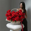 Французские розы «Nina» в корзине 25шт