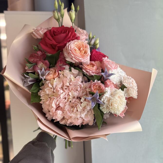 Авторский букет «Princess crown”