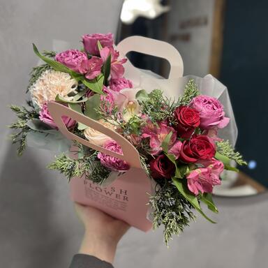 Цветы в сумочке «Grace»