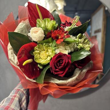 Авторский букет «Red Pantera»