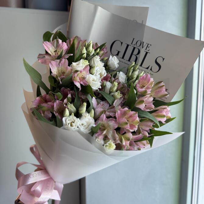 Дуо-букет Эустома и Альстромерии MIX